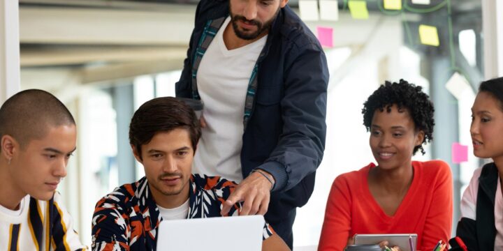 Tailored IT Training: Meeting Organisational Challenges Head-On